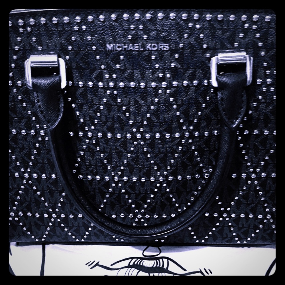 MICHAEL KOHRS HANDBAG & WALLET